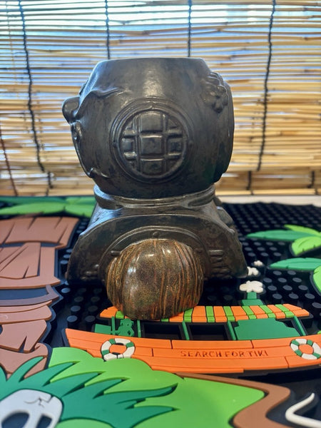 Tiki Farm Aqua Tiki Wrought Rot" Iron Divers Helmet Mug by Flounder Ltd 250 NIB
